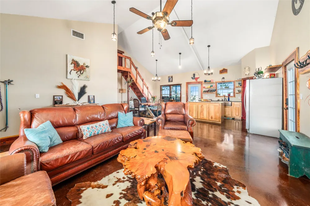 318 CR 3355 Valley Mills, TX 76689