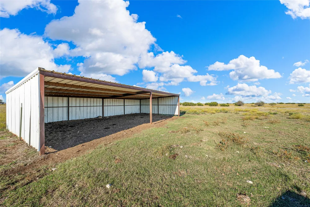 318 CR 3355 Valley Mills, TX 76689