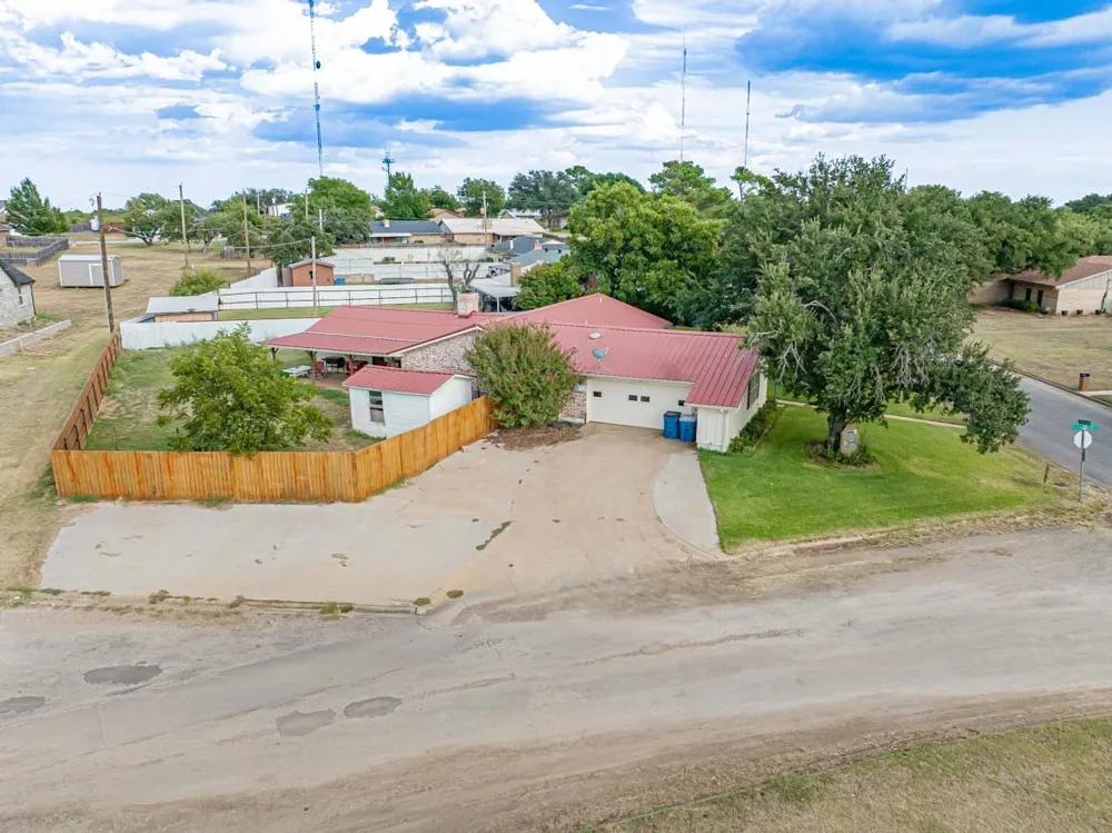 2410 Sha Lane Breckenridge, TX 76424