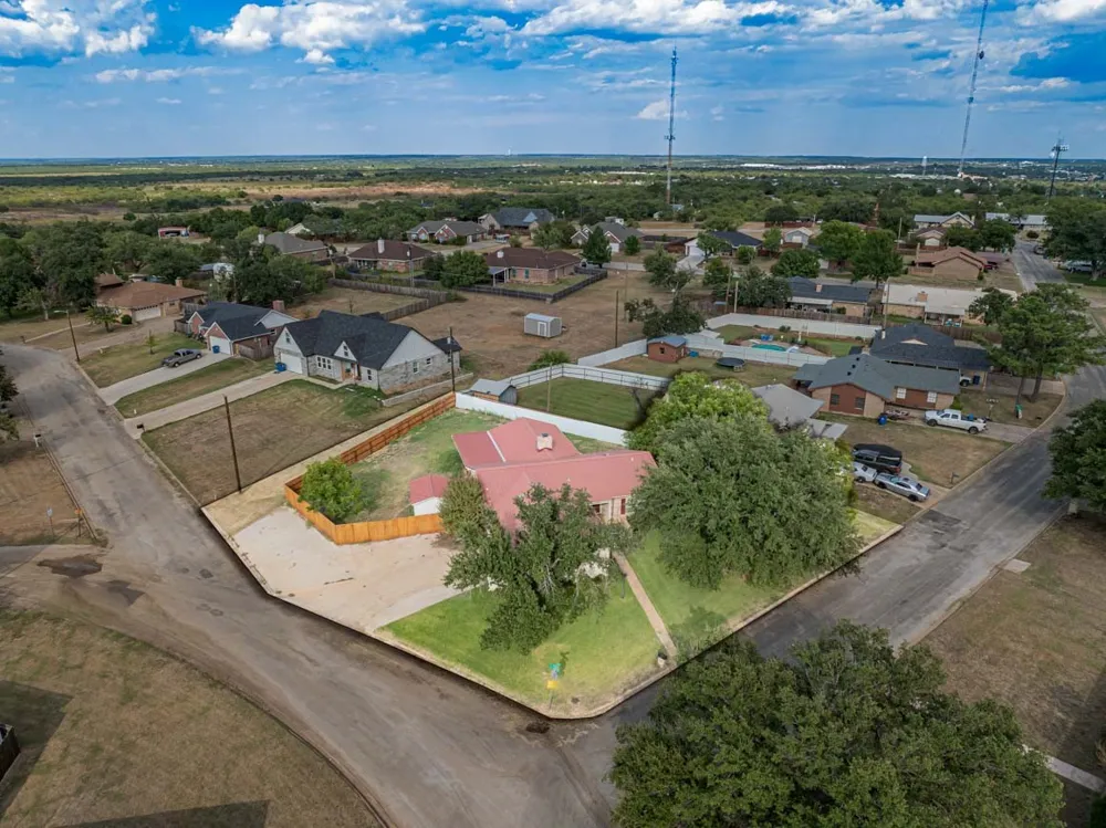 2410 Sha Lane Breckenridge, TX 76424