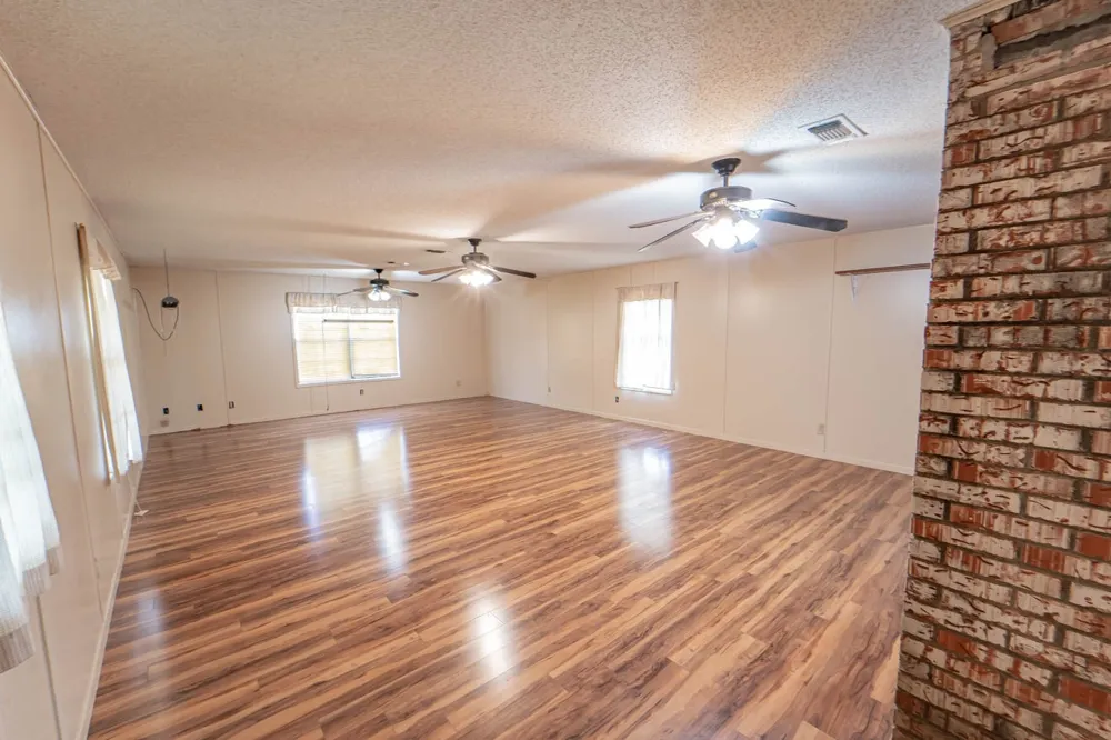 2410 Sha Lane Breckenridge, TX 76424
