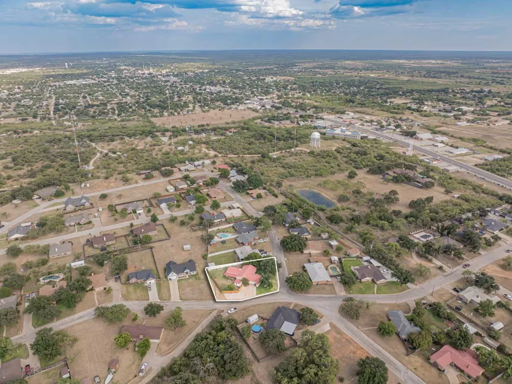 2410 Sha Lane Breckenridge, TX 76424