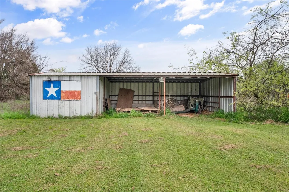 230 FCR 141 Streetman, TX 75859