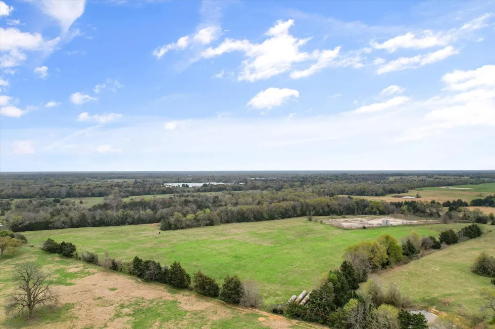 230 FCR 141 Streetman, TX 75859
