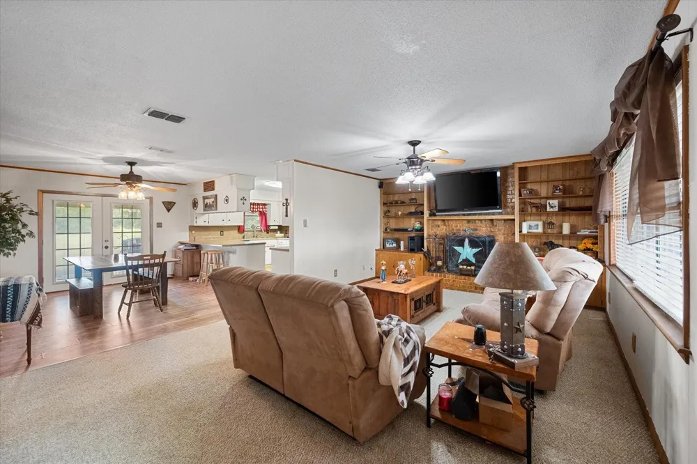 230 FCR 141 Streetman, TX 75859