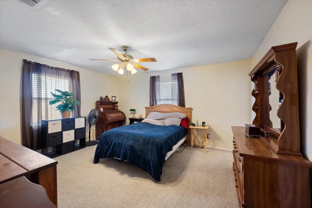 230 FCR 141 Streetman, TX 75859