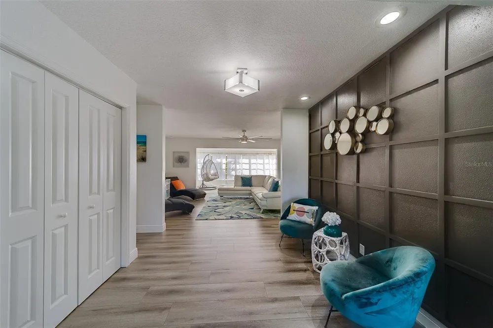 2109 BAYSHORE DRIVE Belleair Beach, FL 33786