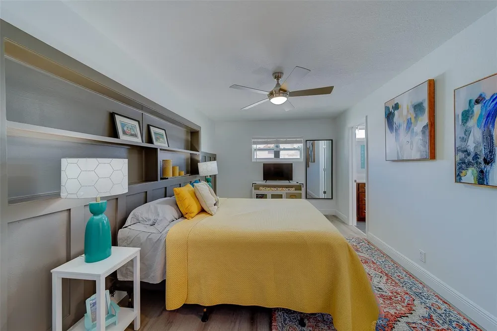 2109 BAYSHORE DRIVE Belleair Beach, FL 33786