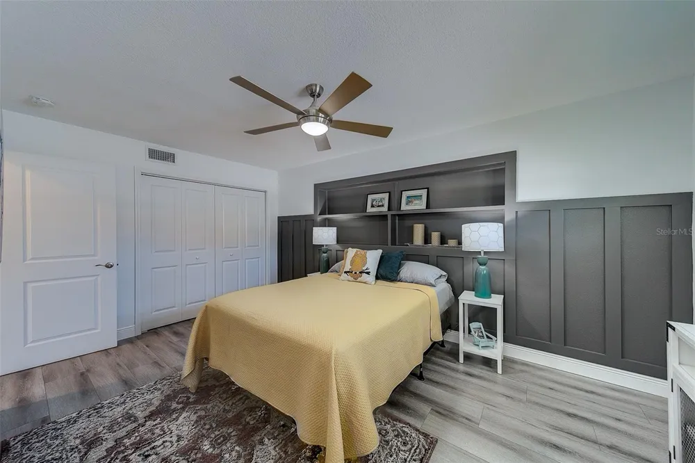 2109 BAYSHORE DRIVE Belleair Beach, FL 33786