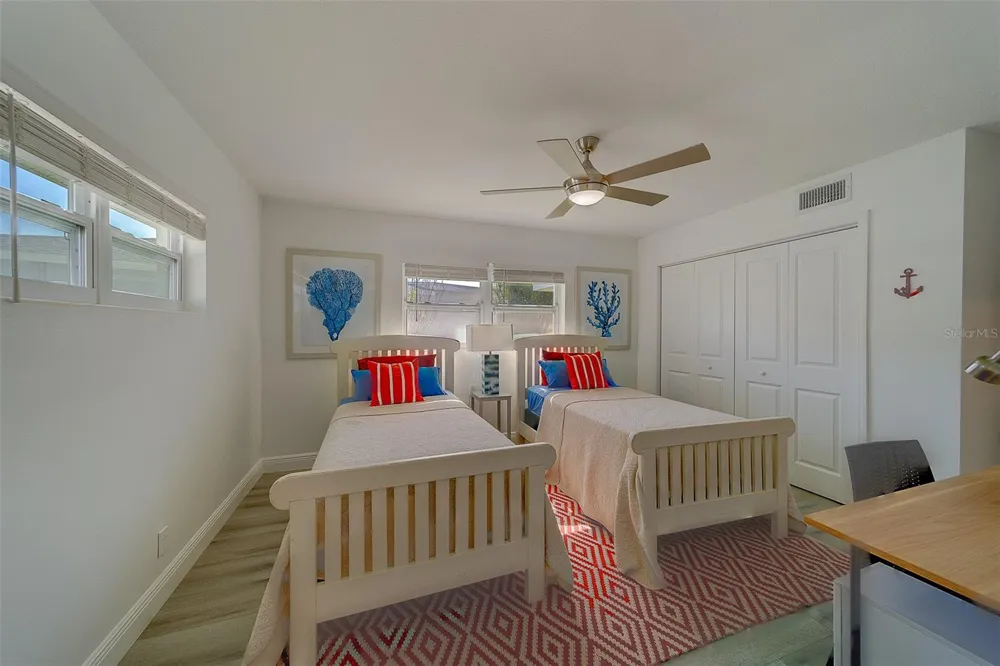 2109 BAYSHORE DRIVE Belleair Beach, FL 33786