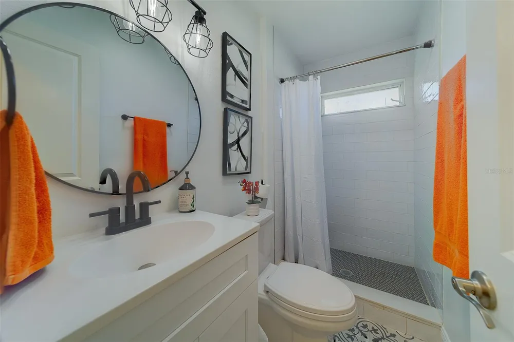 2109 BAYSHORE DRIVE Belleair Beach, FL 33786