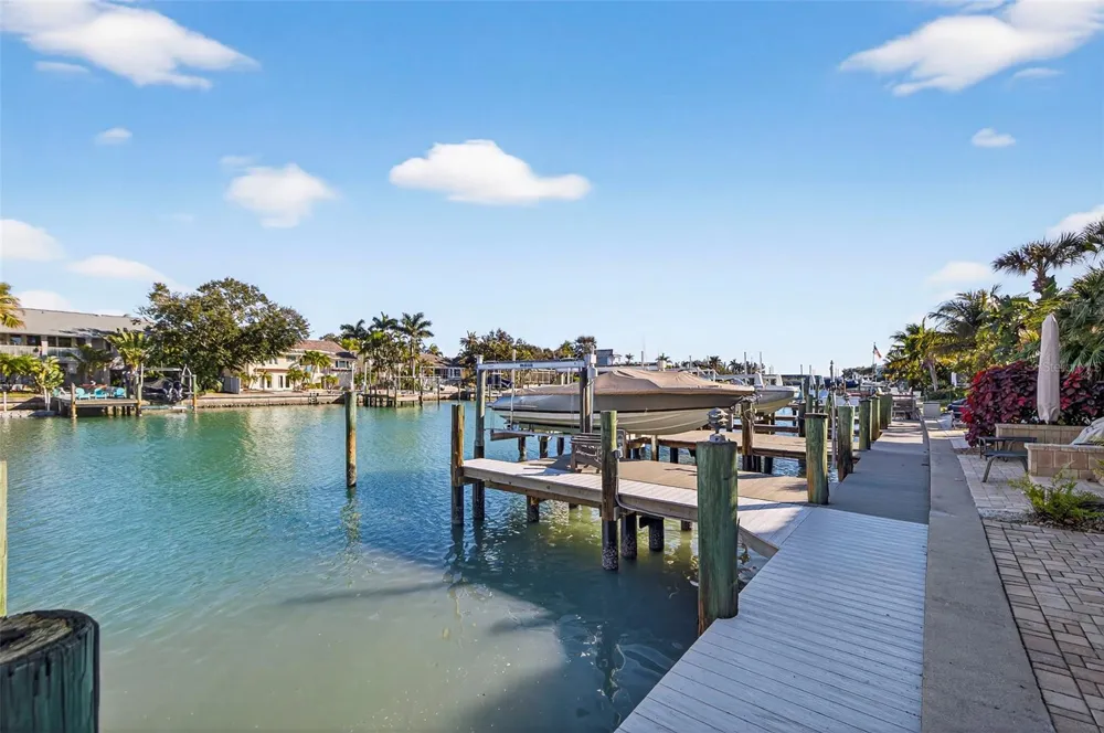 903 PINELLAS BAYWAY S #308 Tierra Verde, FL 33715