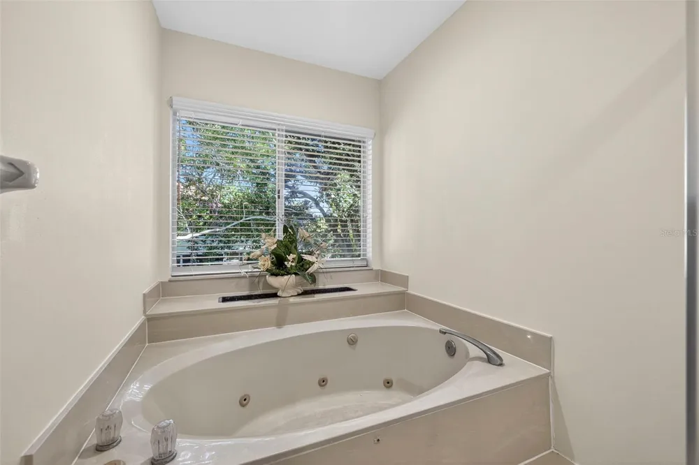 903 PINELLAS BAYWAY S #308 Tierra Verde, FL 33715