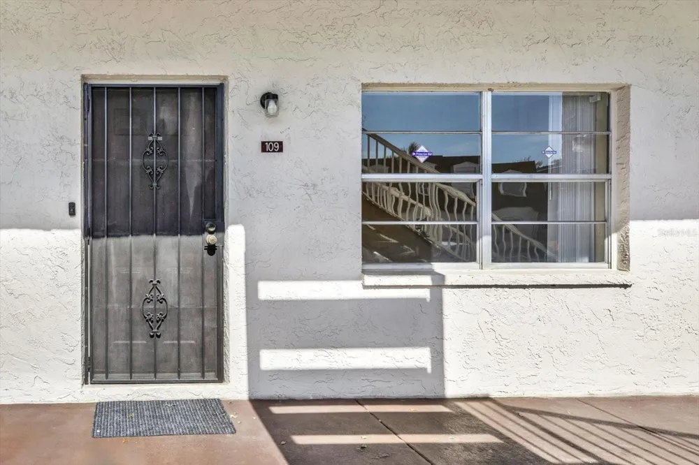 9125 TUDOR DRIVE #D109 Tampa, FL 33615