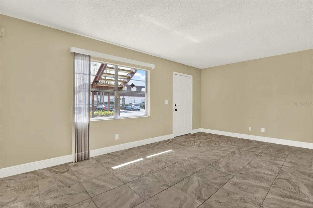 9125 TUDOR DRIVE #D109 Tampa, FL 33615