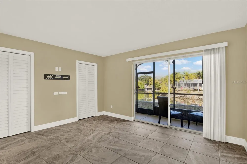 9125 TUDOR DRIVE #D109 Tampa, FL 33615