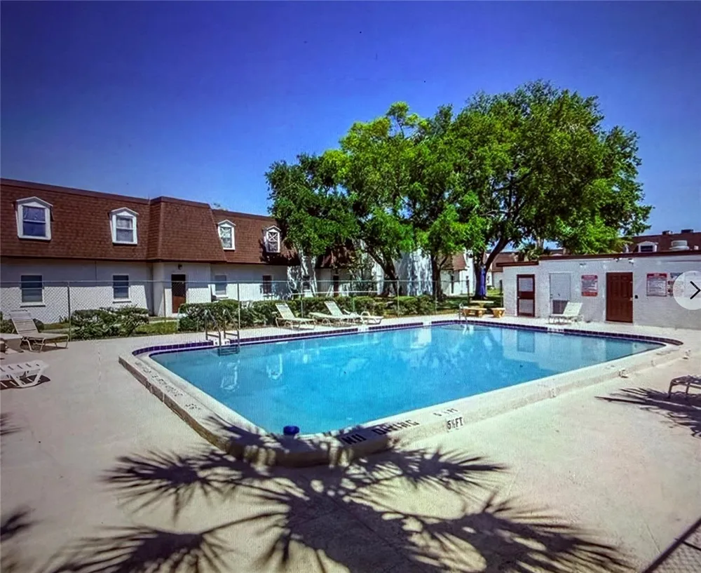 9125 TUDOR DRIVE #D109 Tampa, FL 33615