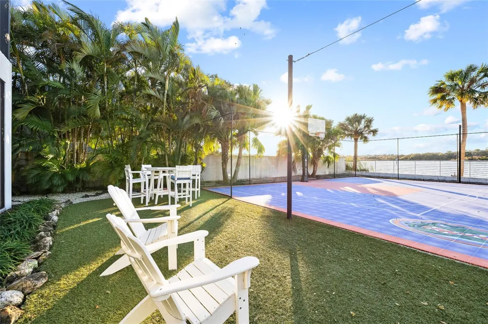951 S BAYSHORE BOULEVARD Safety Harbor, FL 34695