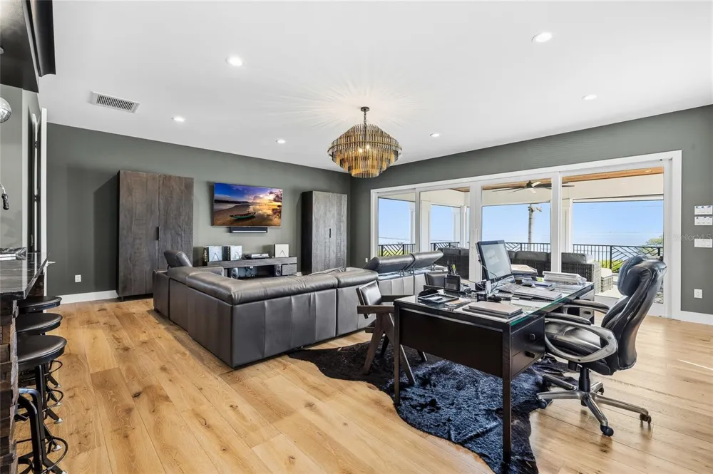 951 S BAYSHORE BOULEVARD Safety Harbor, FL 34695