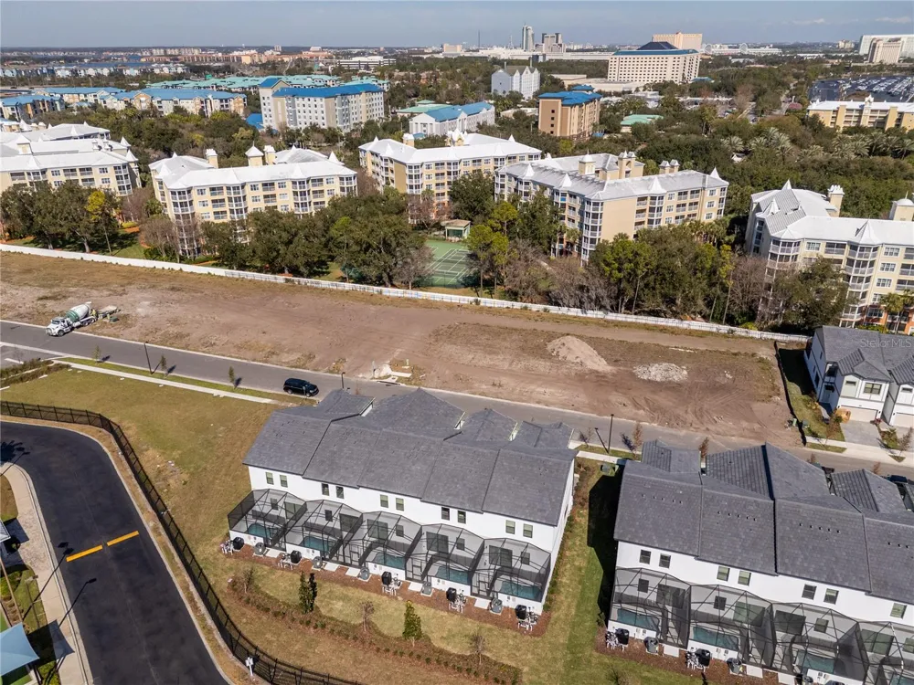 10580 EBB TIDE LANE Orlando, FL 32821