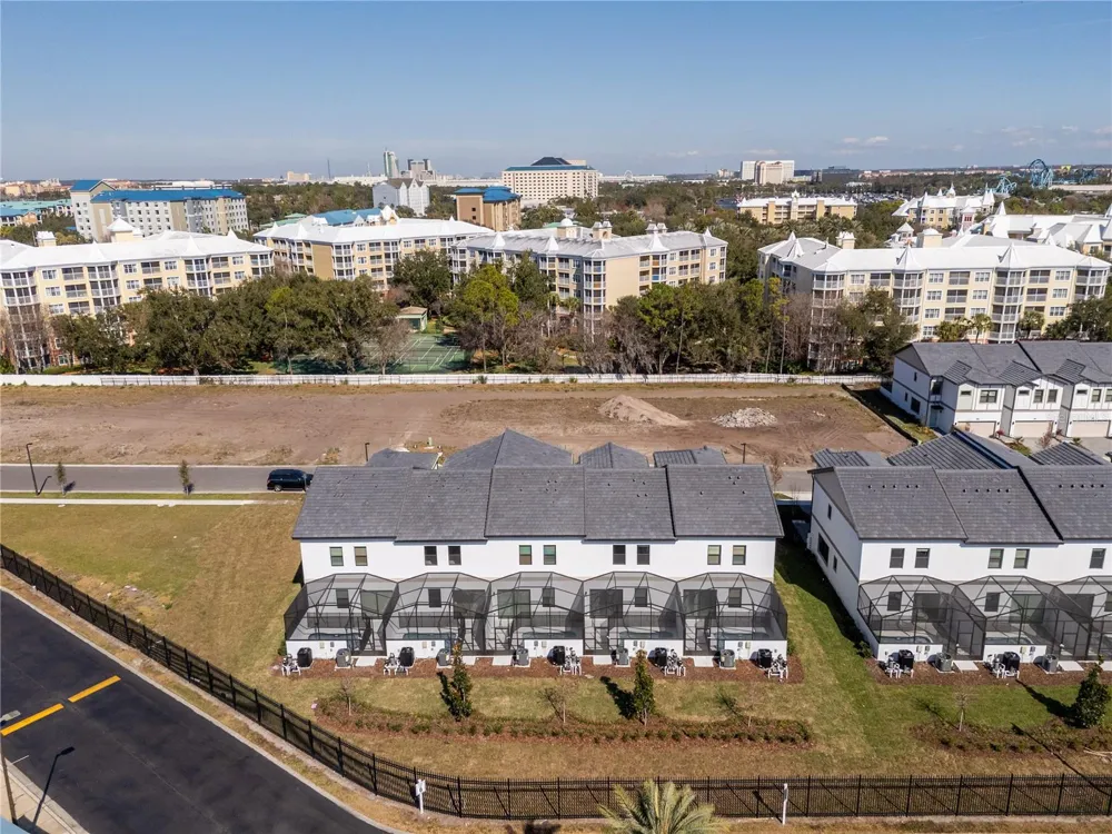 10580 EBB TIDE LANE Orlando, FL 32821