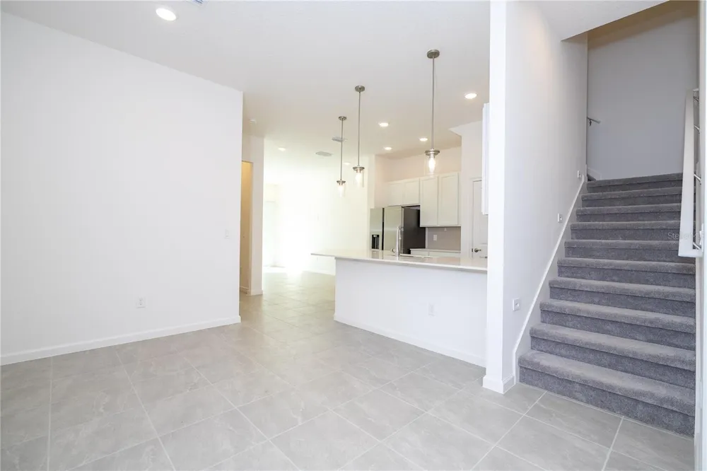 10580 EBB TIDE LANE Orlando, FL 32821