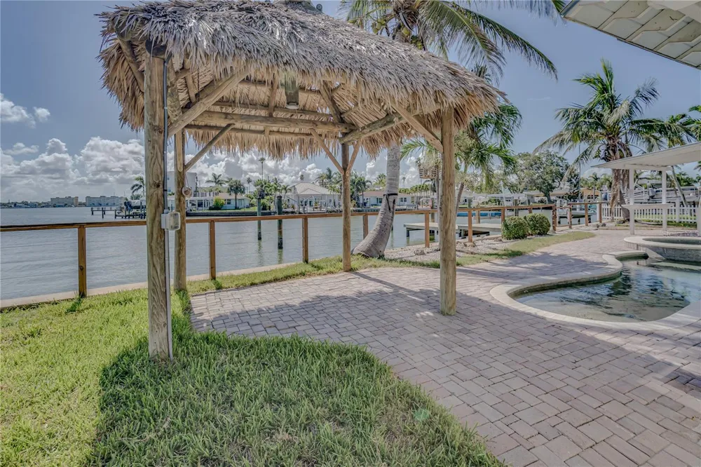 16029 REDINGTON DRIVE Redington Beach, FL 33708