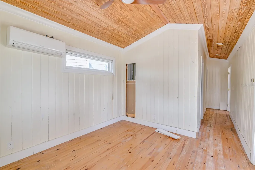 16029 REDINGTON DRIVE Redington Beach, FL 33708
