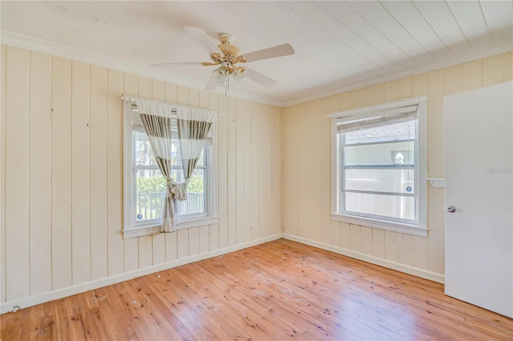 16029 REDINGTON DRIVE Redington Beach, FL 33708