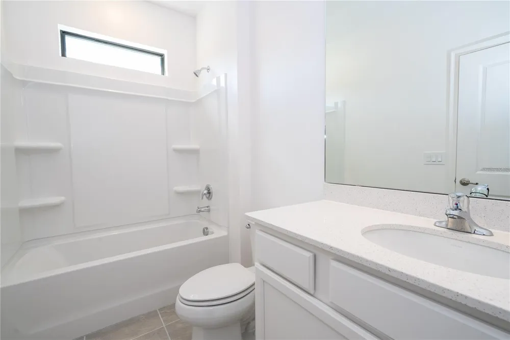 5674 HIGH SEAS DRIVE Orlando, FL 32821