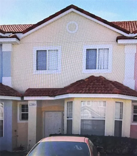 1289 S BEACH CIRCLE