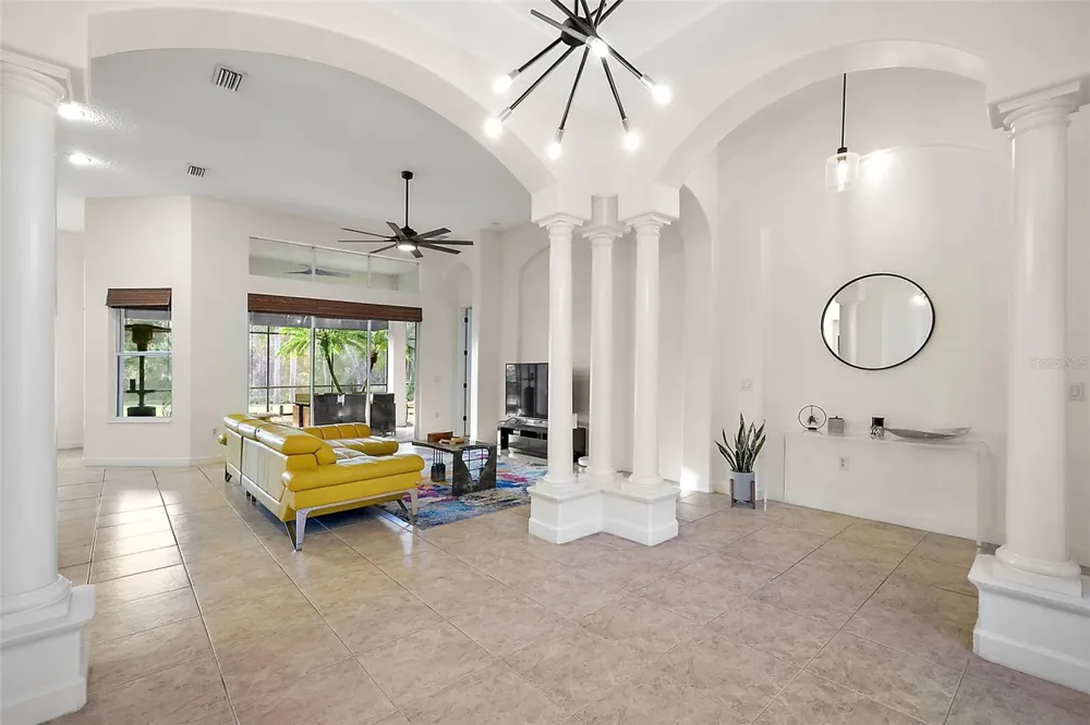9930 SANTA BARBARA COURT Howey In The Hills, FL 34737