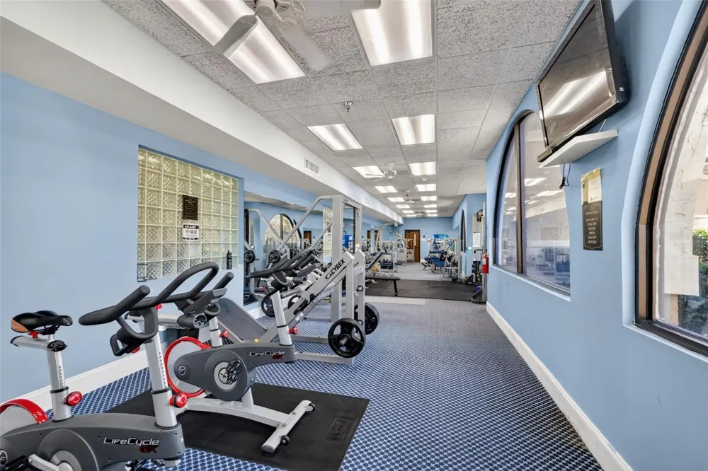 9930 SANTA BARBARA COURT Howey In The Hills, FL 34737