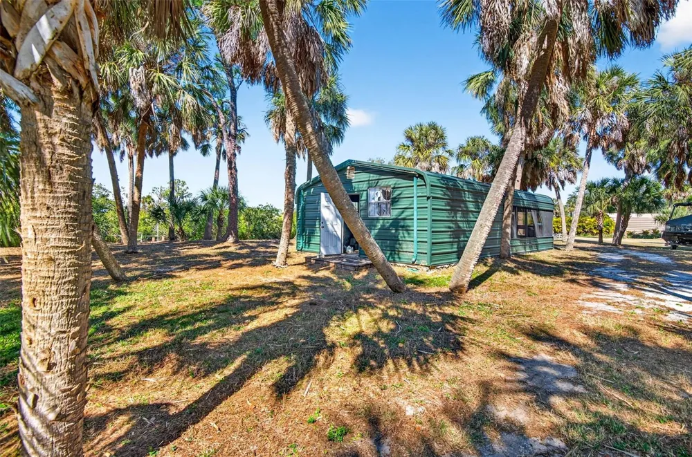 2619 RIVER BEND DRIVE Ruskin, FL 33570