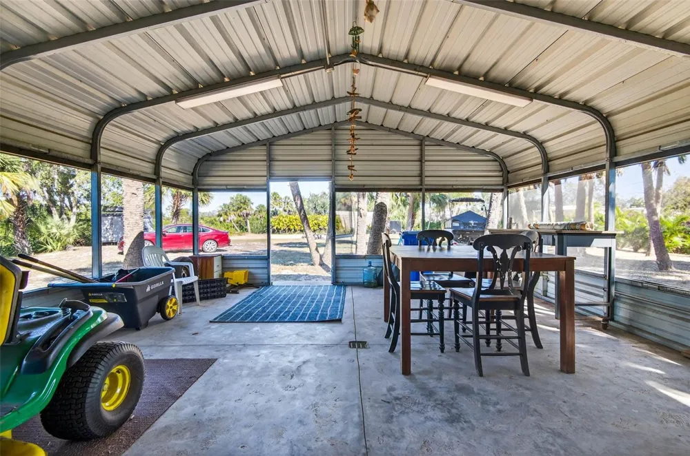 2619 RIVER BEND DRIVE Ruskin, FL 33570