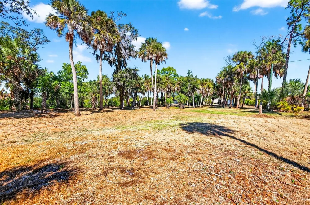 2619 RIVER BEND DRIVE Ruskin, FL 33570