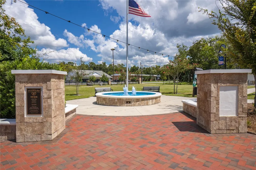 464 NE 2ND STREET Crystal River, FL 34429