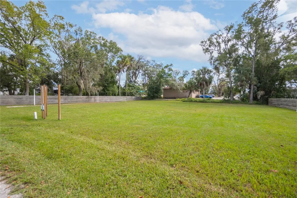 464 NE 2ND STREET Crystal River, FL 34429