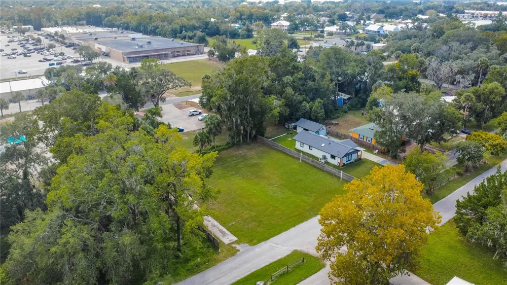 464 NE 2ND STREET Crystal River, FL 34429