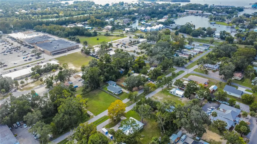 464 NE 2ND STREET Crystal River, FL 34429