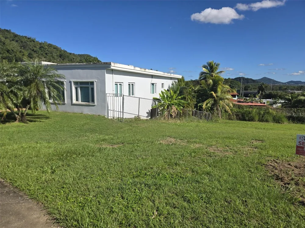 E-4 URB. EL RETIRO CALLE RECREO Caguas, PR 00725