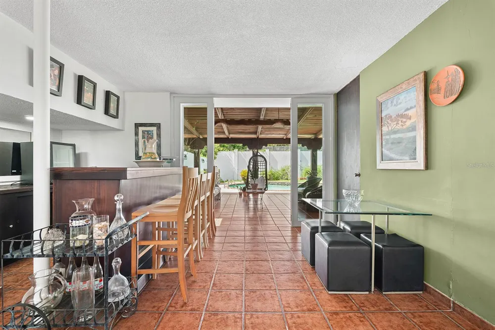 Urb. Torrimar PASEO DE LA ALHAMBRA #1-16 Guaynabo, PR 00966