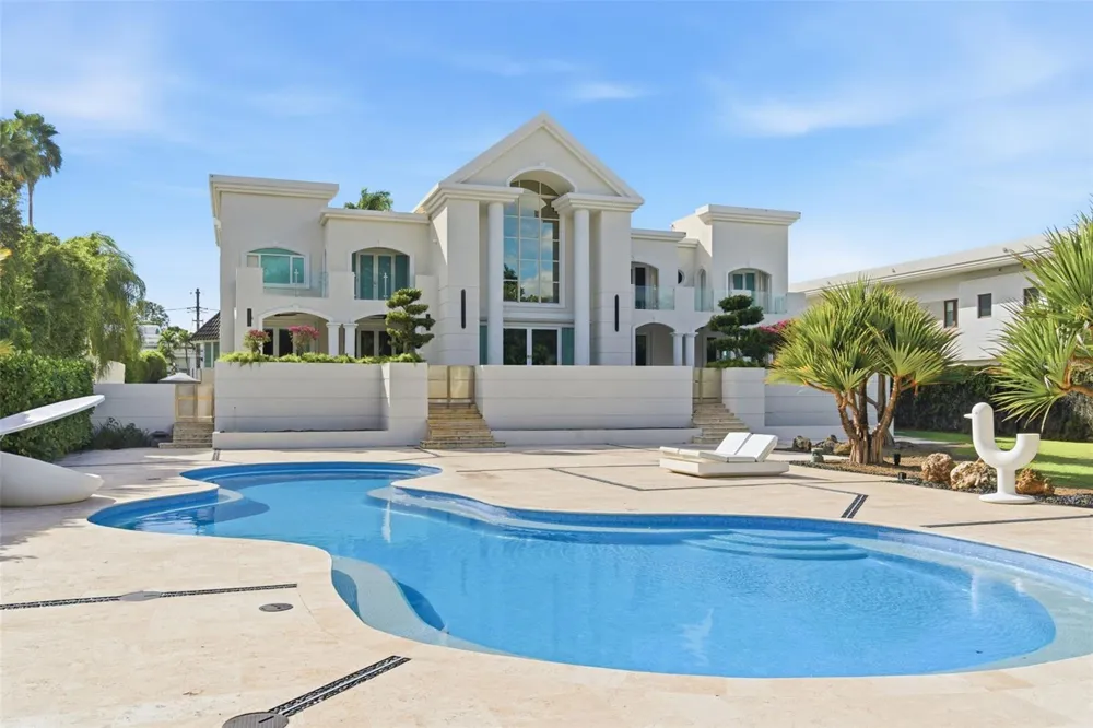 85 ORQUIDIA San Juan, PR 00927