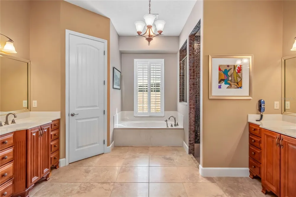 12610 NW GAINESVILLE ROAD Reddick, FL 32686