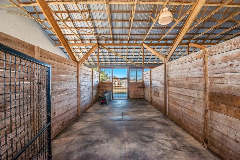 12610 NW GAINESVILLE ROAD Reddick, FL 32686
