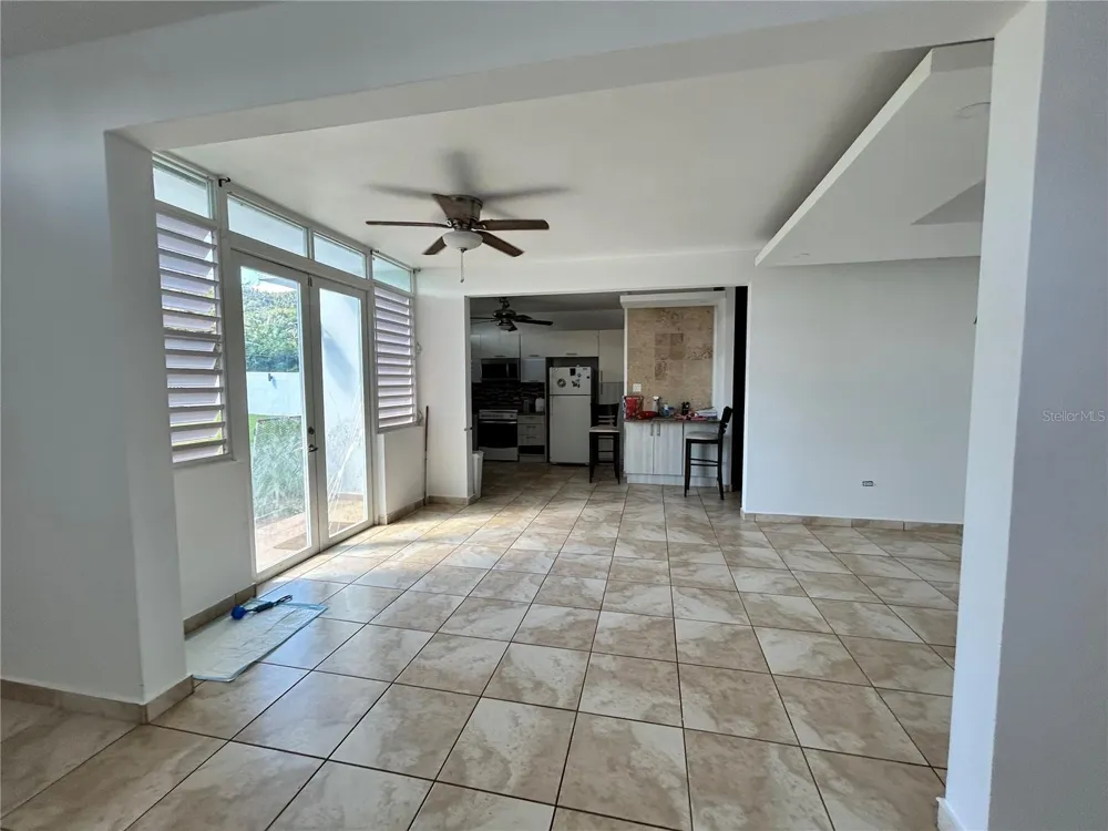 345 CALLE TULIPAN Caguas, PR 00725