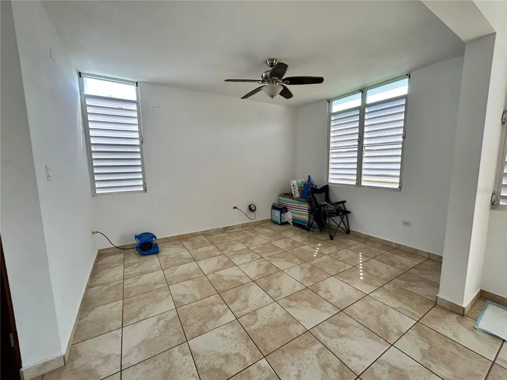 345 CALLE TULIPAN Caguas, PR 00725