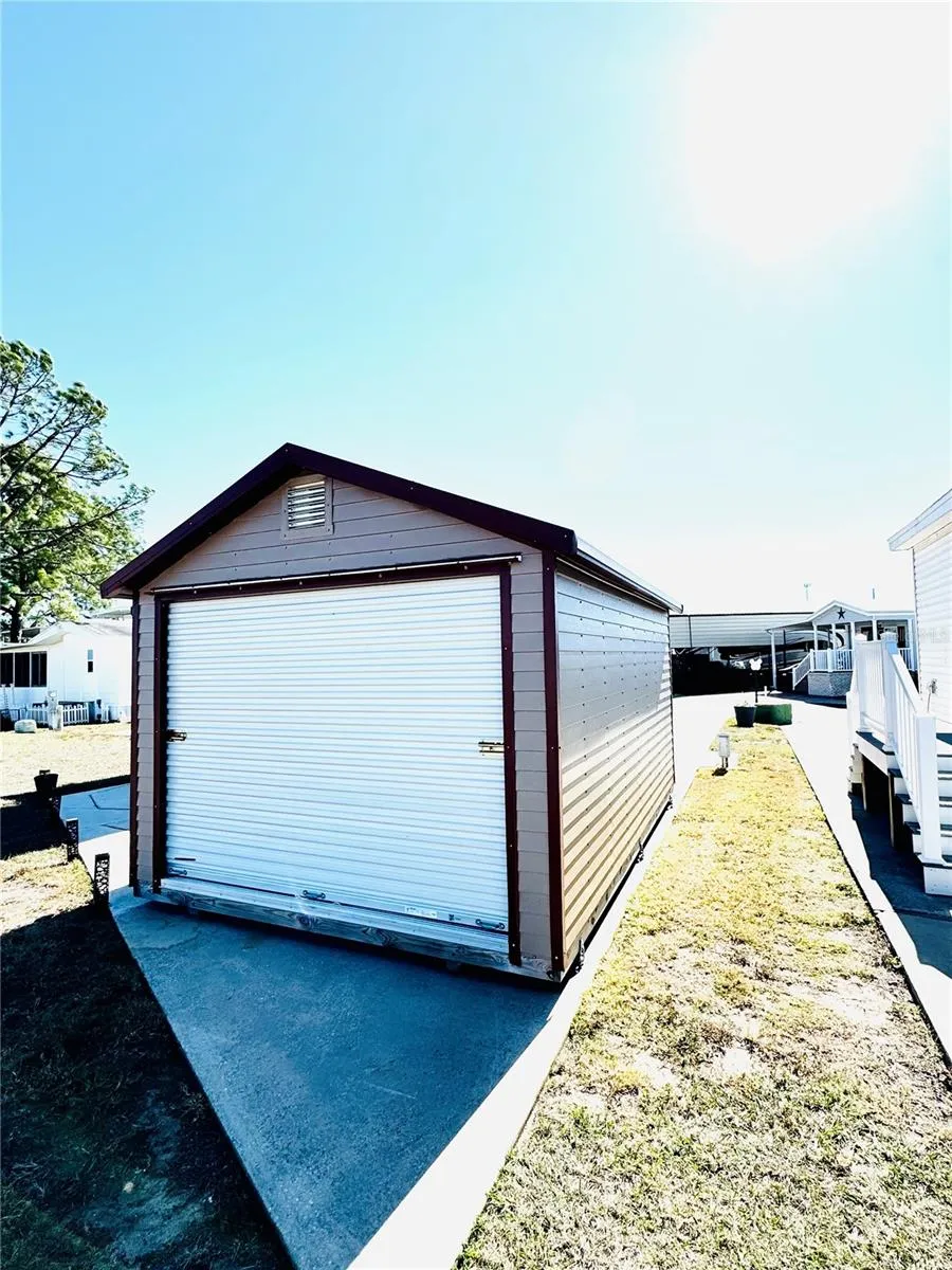328 ST GEORGE DRIVE Davenport, FL 33837