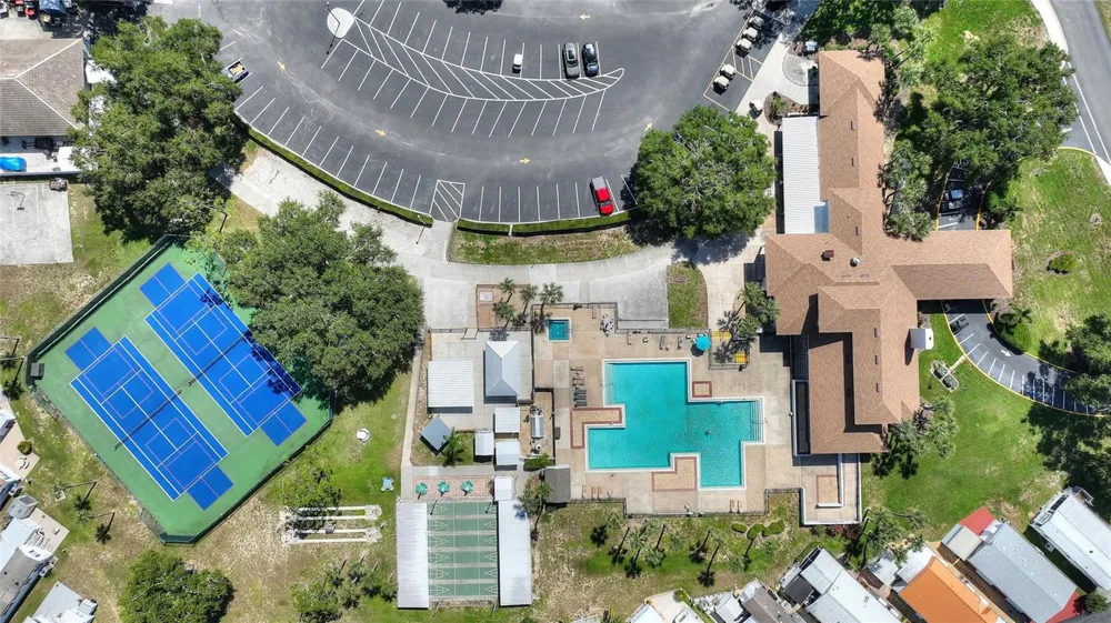 328 ST GEORGE DRIVE Davenport, FL 33837
