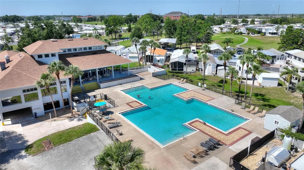 328 ST GEORGE DRIVE Davenport, FL 33837
